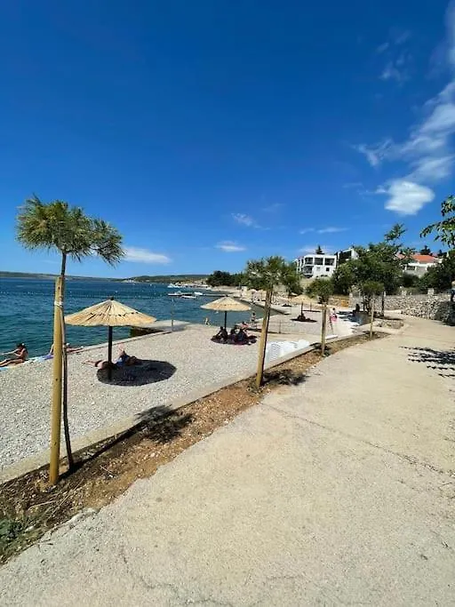 Apartment Apartman Sage, 2+1. Maslenica, Zadar